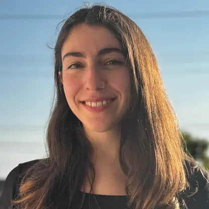 Hollis Lehv '16 headshot