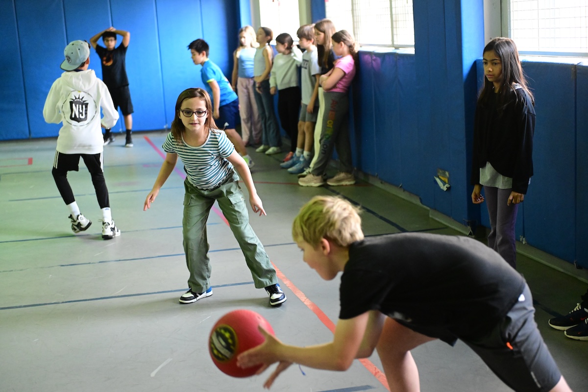ecfs physical education ethical culture plays in the gym