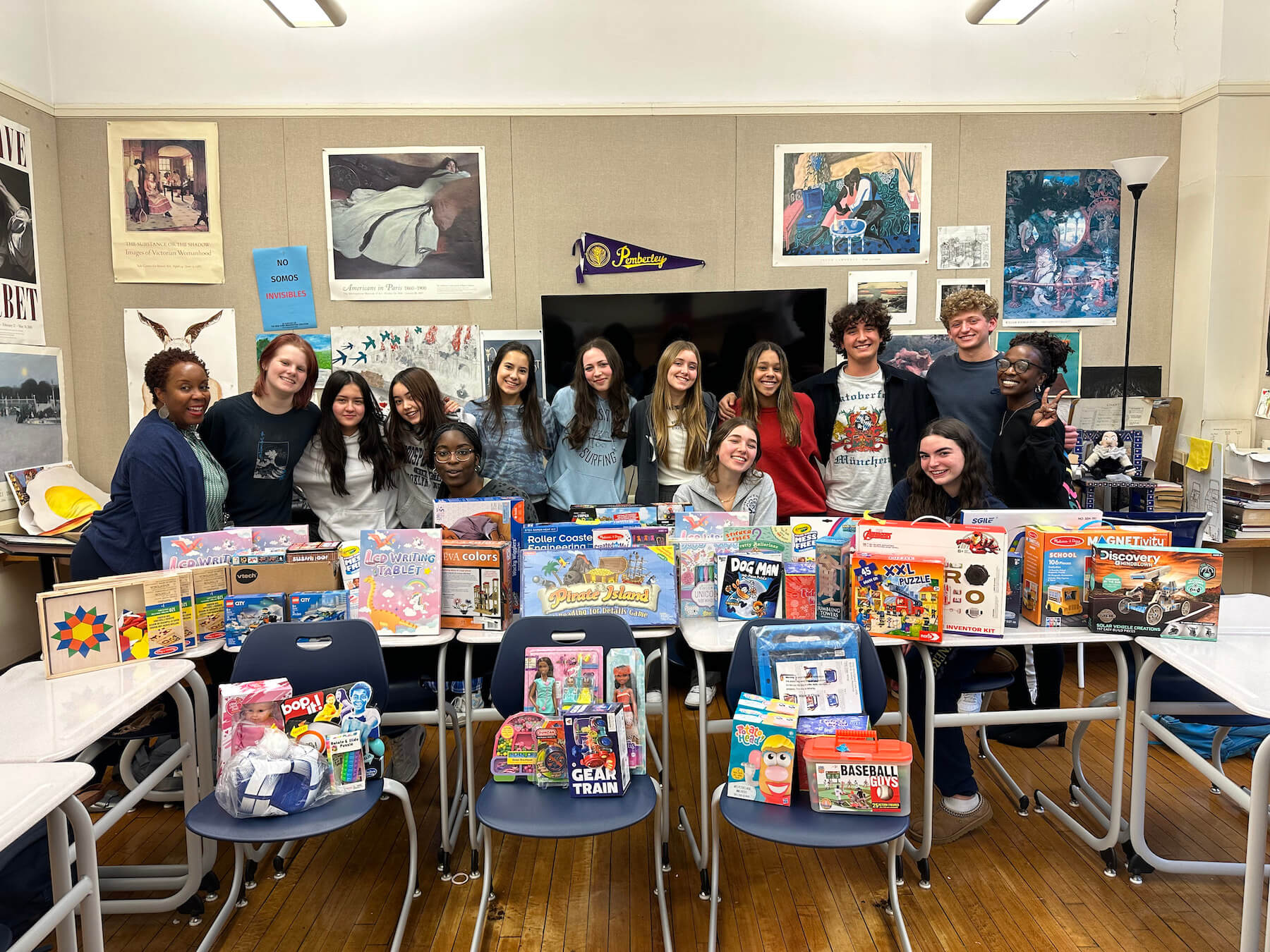 Ethical Culture Fieldston School students and faculty present collection from school drive