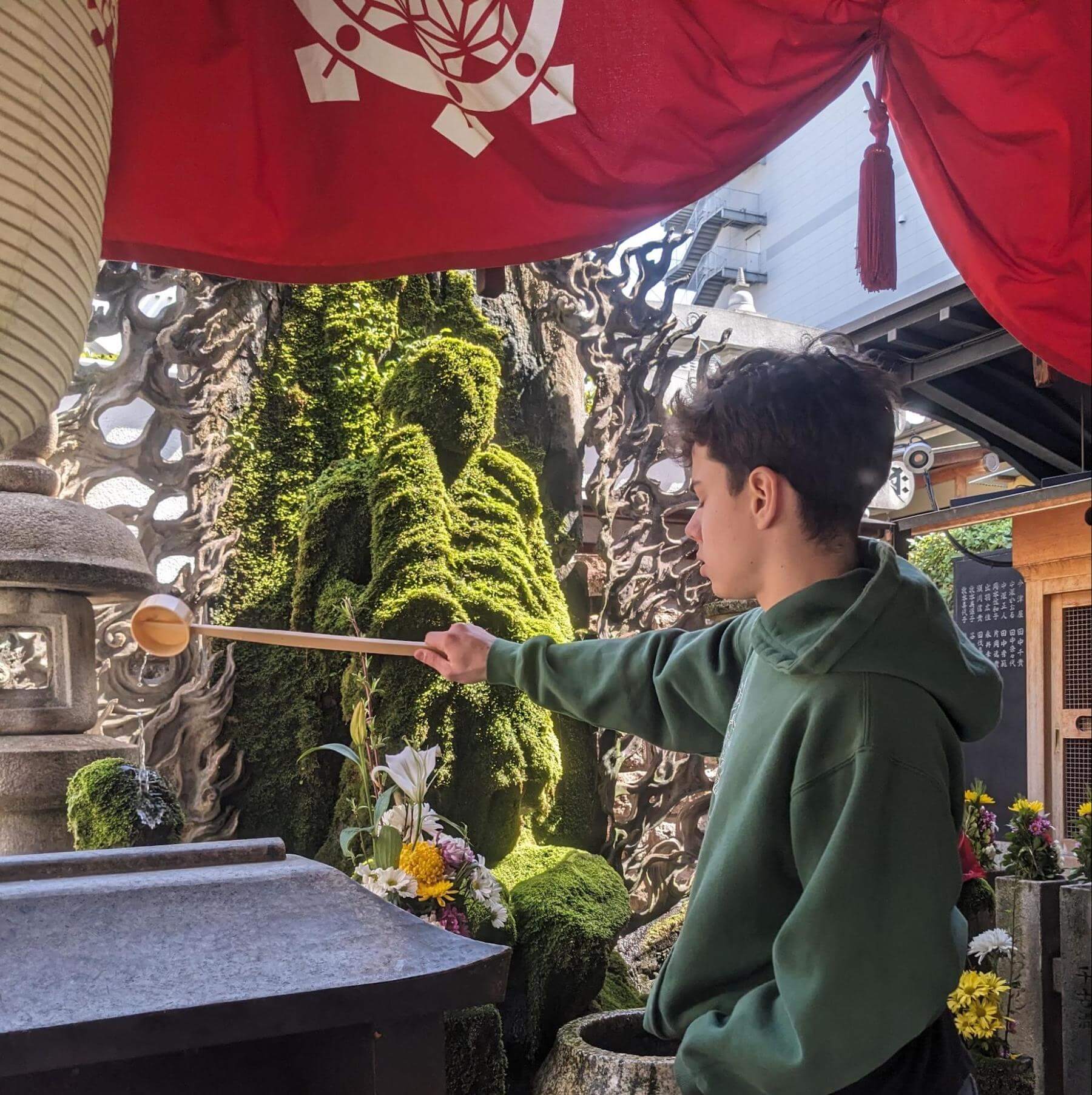 Ethical Culture Fieldston School Upper School students travel abroad.