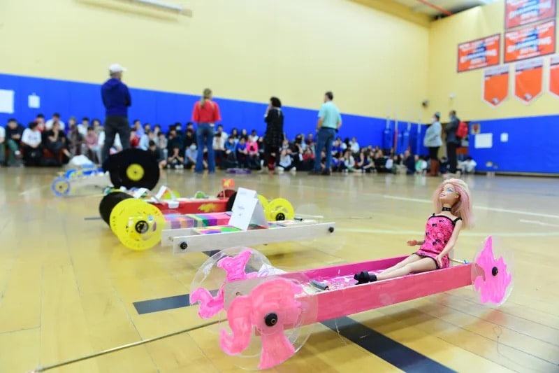 Fieldston Middle 8th Graders Reflect on Mousetrap Car Races - Ethical  Culture Fieldston School